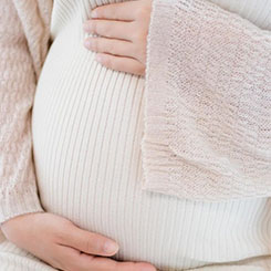 但主要是去年管🧗‍♀️🤚理费用😀有 4🥔👞.6 🧑亿的一👹📼